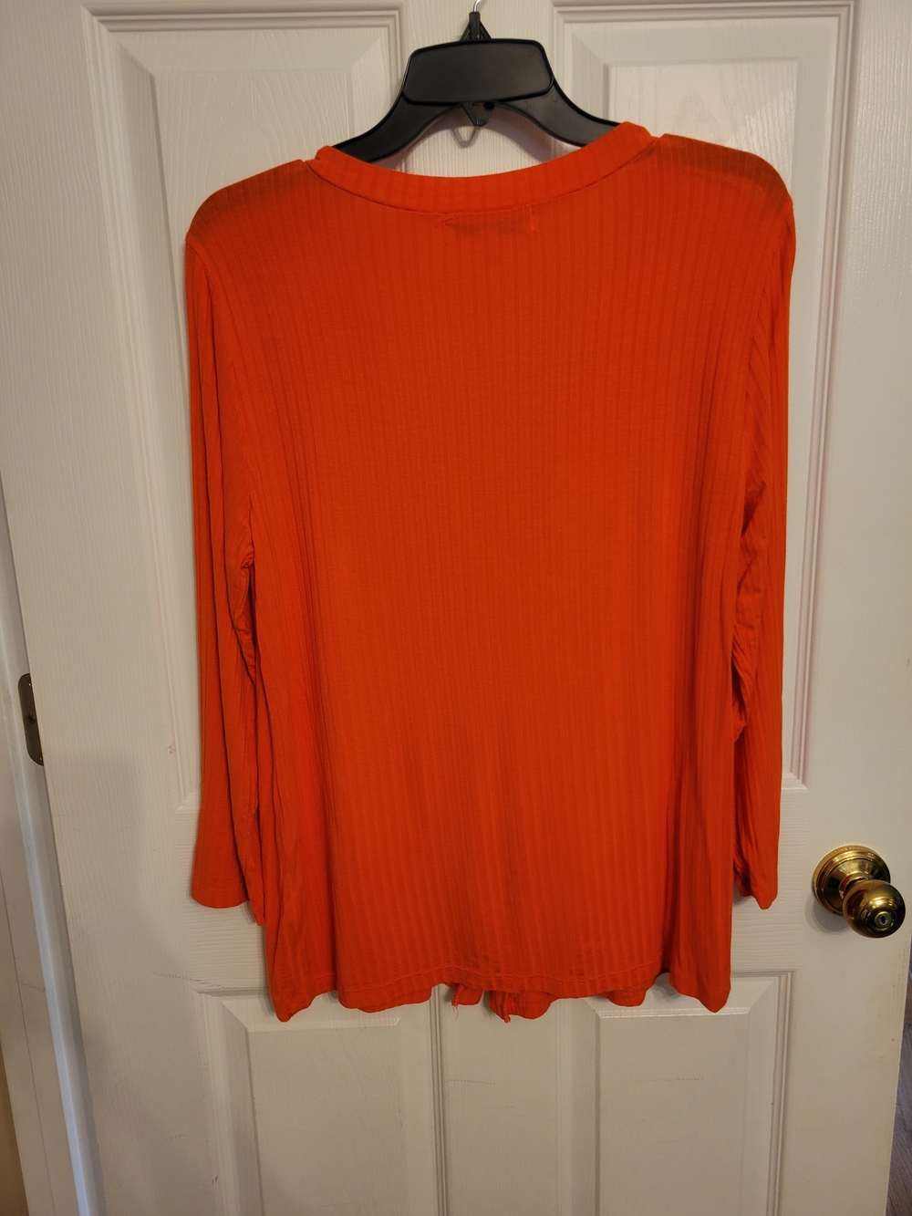 Bright Orange Ribbed Button-Front Cardigan - Picture 5 of 7
